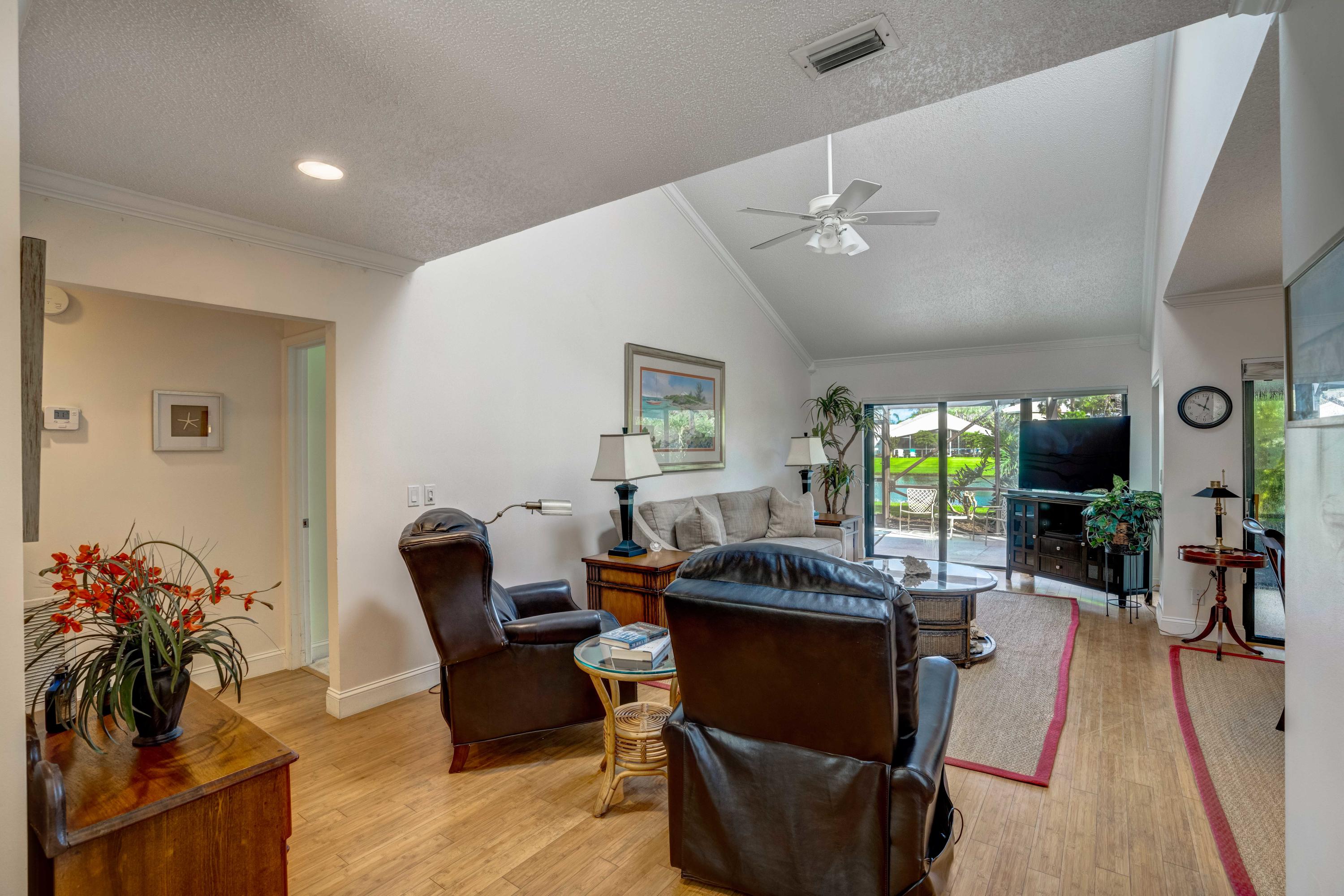 3673 Cape Pointe Circle Jupiter, FL 33477 - Photo 13 of 37 Living Room