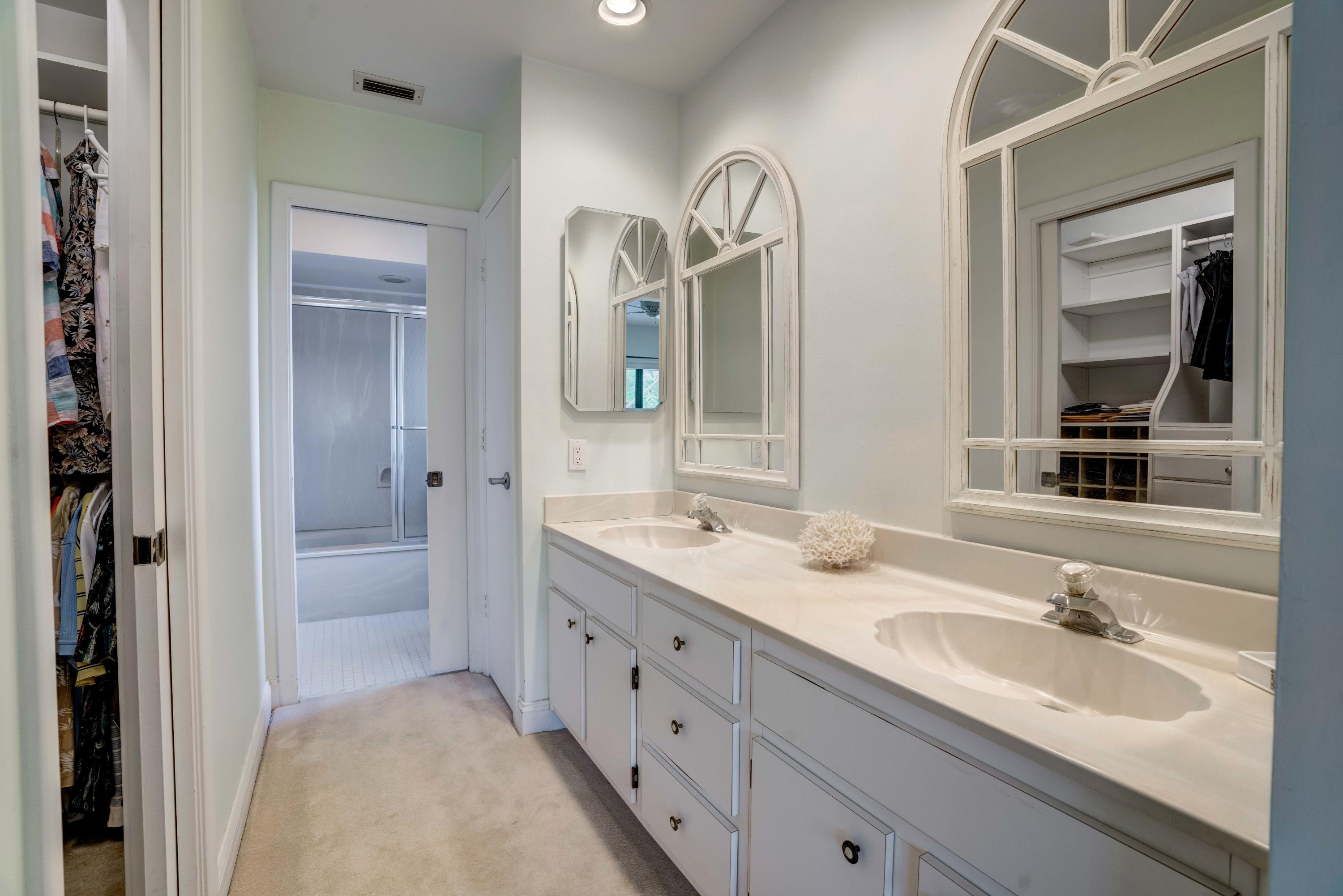 3673 Cape Pointe Circle Jupiter, FL 33477 - Photo 32 of 37 Master Bath