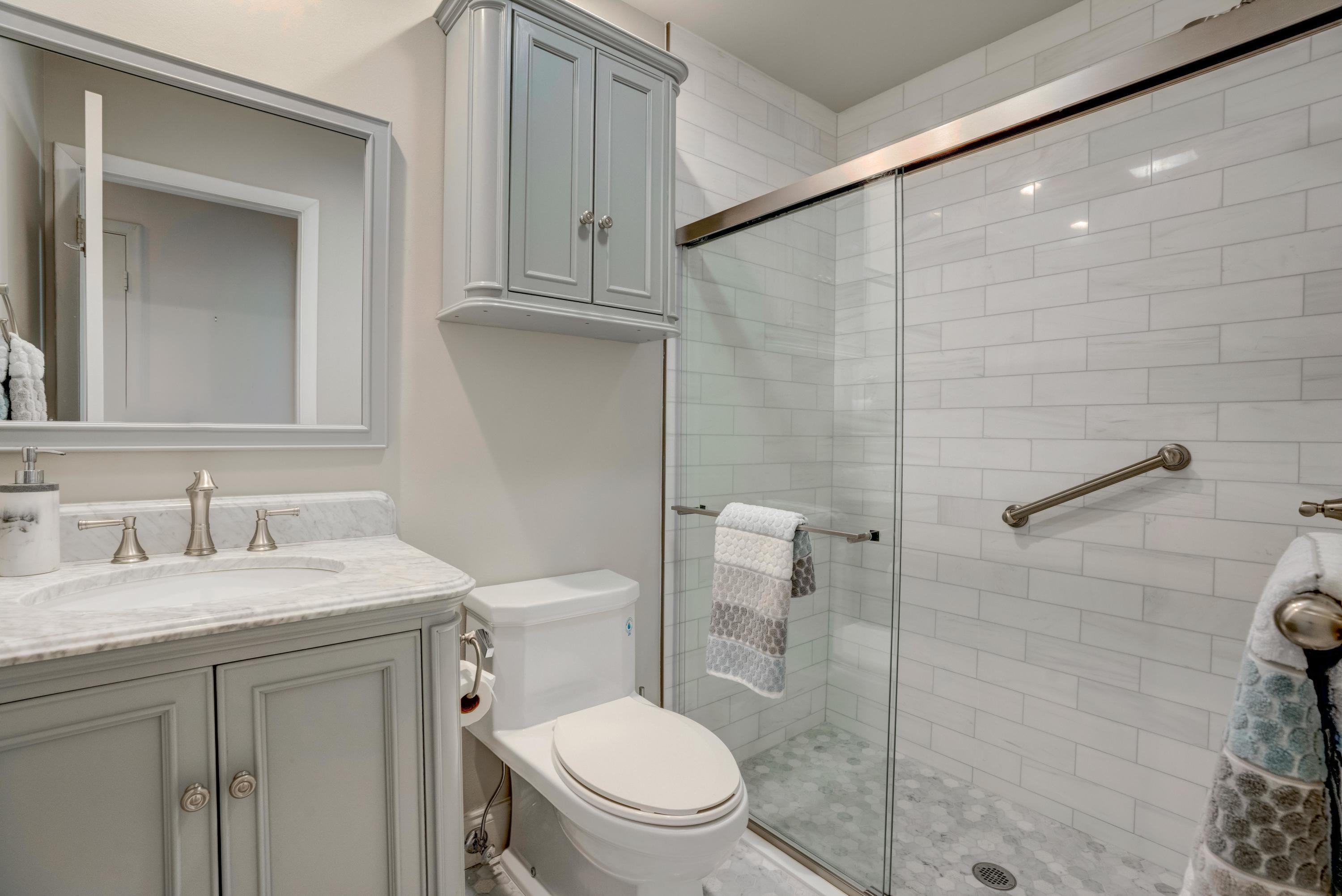 3673 Cape Pointe Circle Jupiter, FL 33477 - Photo 36 of 37 New Bathroom