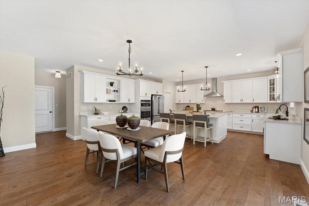 950 Tara Rdg Drive Chesterfield, MO 63005 - Photo 7 of 20