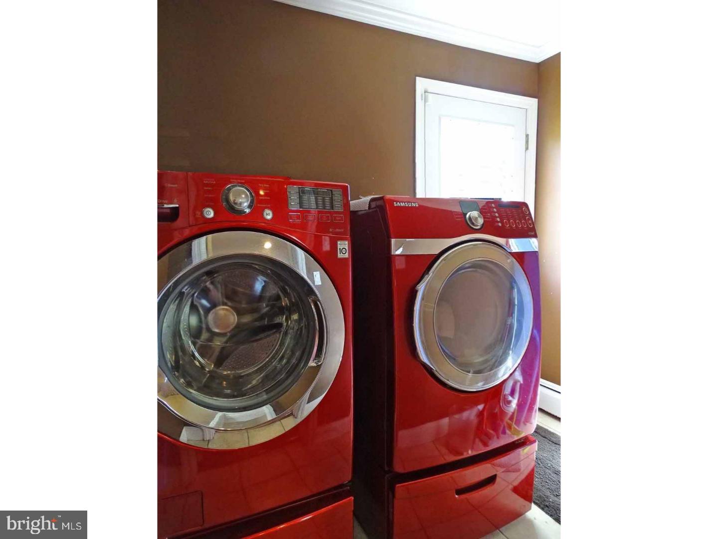 36 Rose Apple Road Levittown, PA 19056 - Photo 15 of 24 Laundry Room