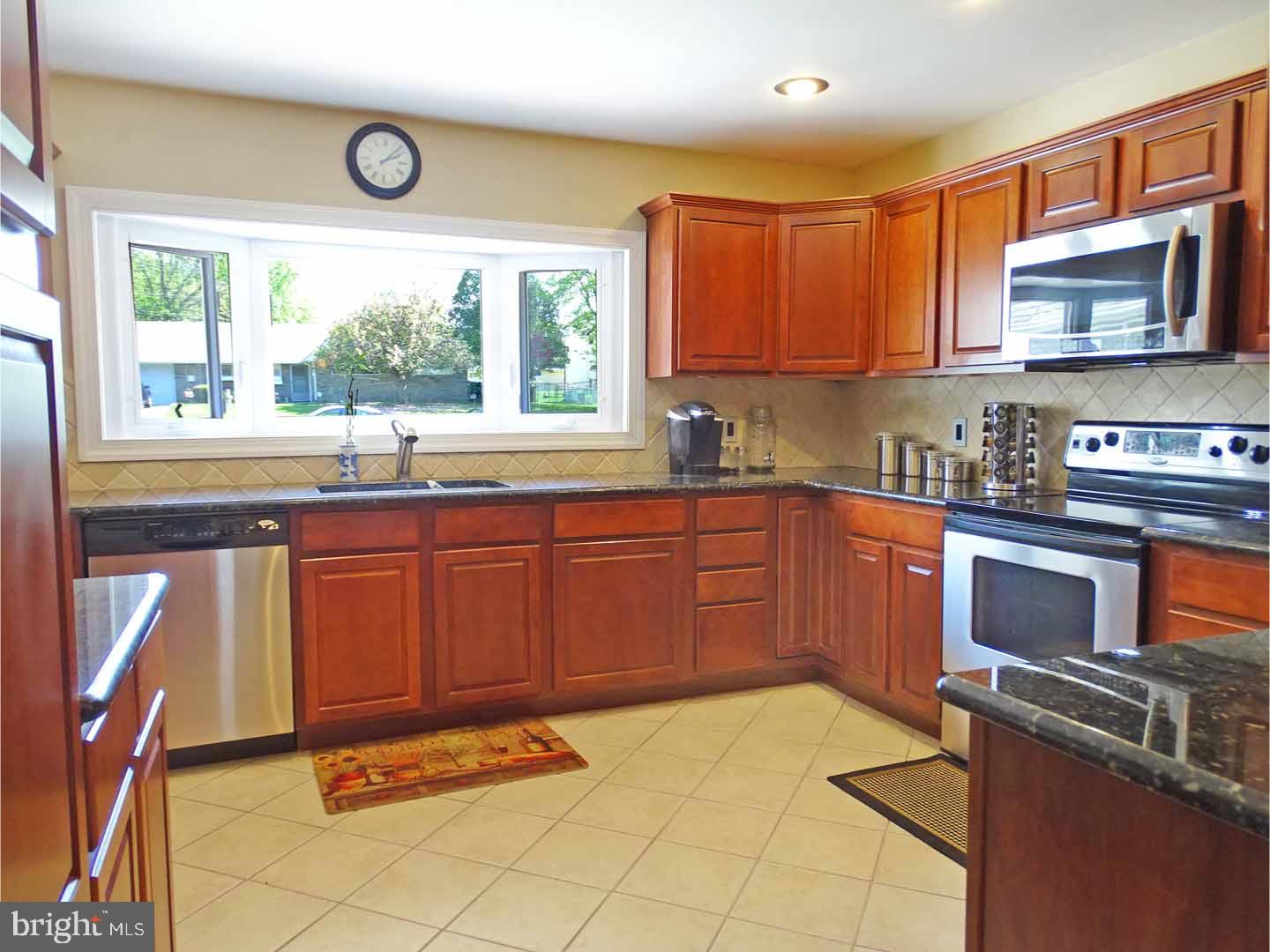 36 Rose Apple Road Levittown, PA 19056 - Photo 5 of 24 Kitchen