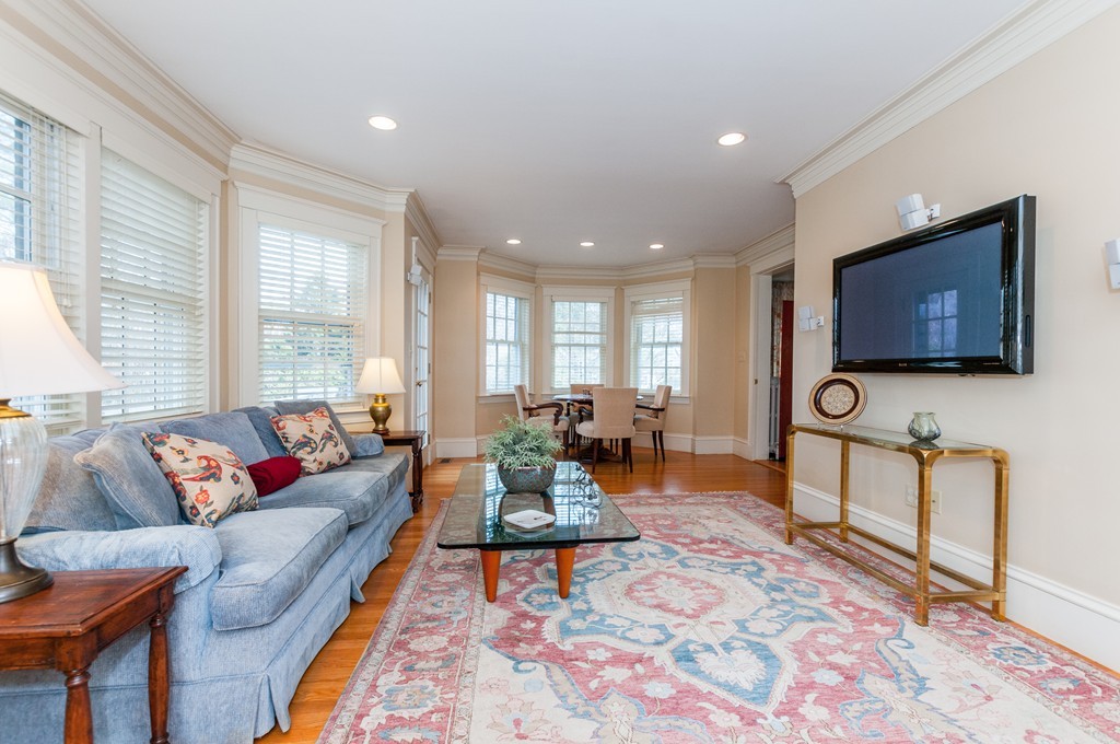 12 Byfield Road Newton, MA 02468 - Photo 13 of 28 Gallery Image 13