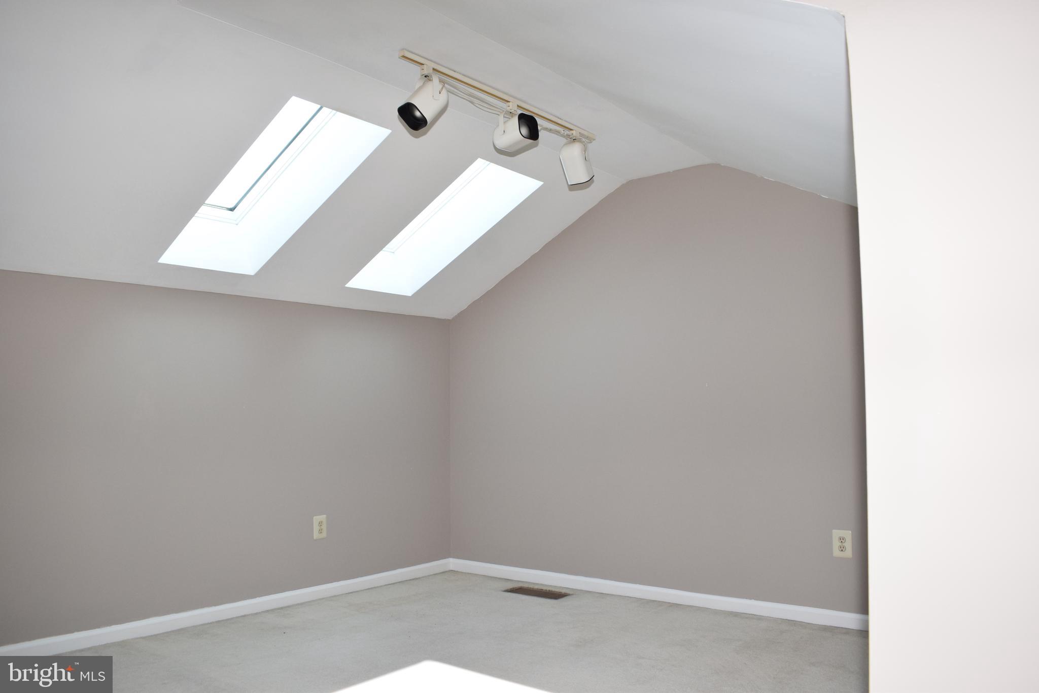 1303 Waterford Road Yardley, PA 19067 - Photo 25 of 32 3rd Story Loft