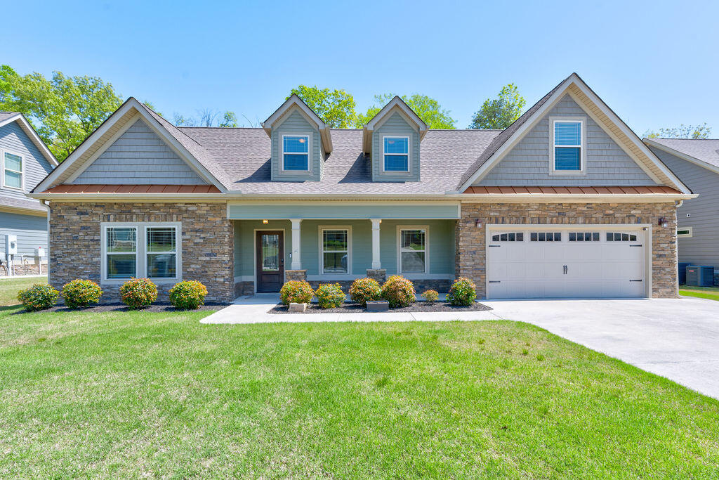 625 Live Oak Road Ringgold, GA 30736 - Photo 2 of 34 625LiveOak-14