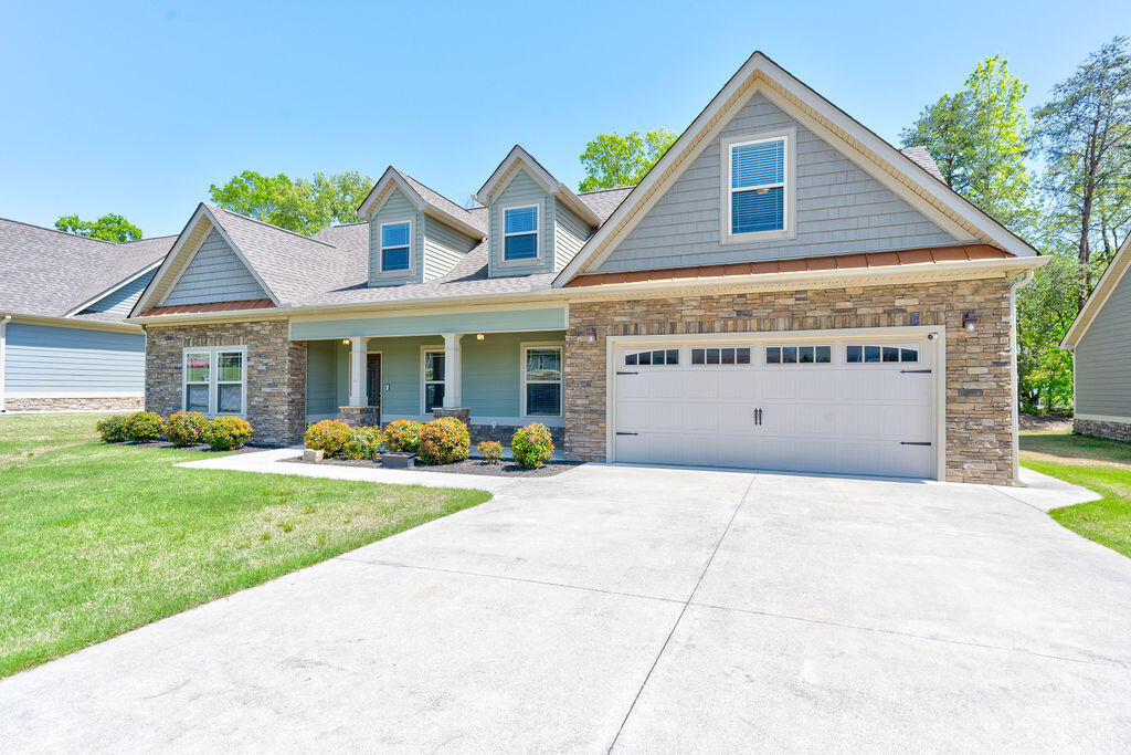 625 Live Oak Road Ringgold, GA 30736 - Photo 3 of 34 625LiveOak-19