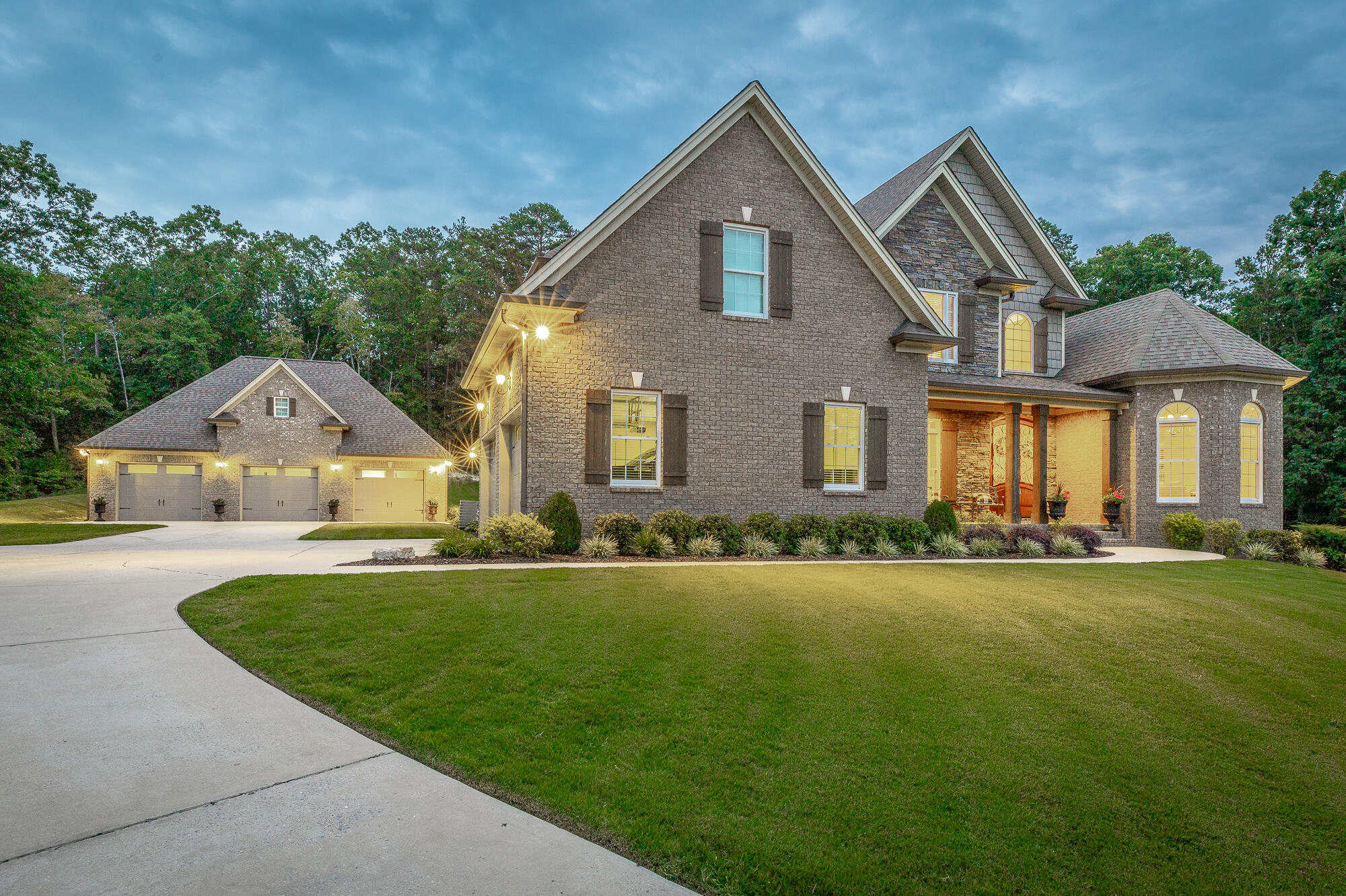 8432 Middle Valley Road Hixson, TN 37343 - Photo 3 of 66 8432 Middle Valley Rd. HD-124