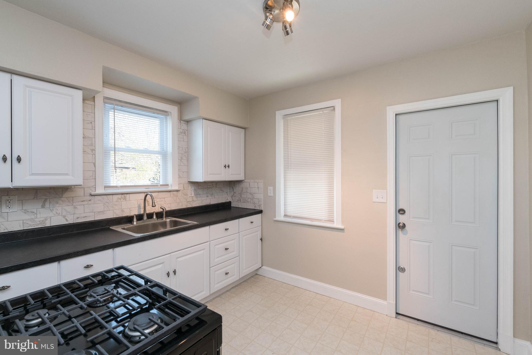3719 West Cold Spring Lane Baltimore, MD 21215 - Photo 7 of 26 Gallery Image 7