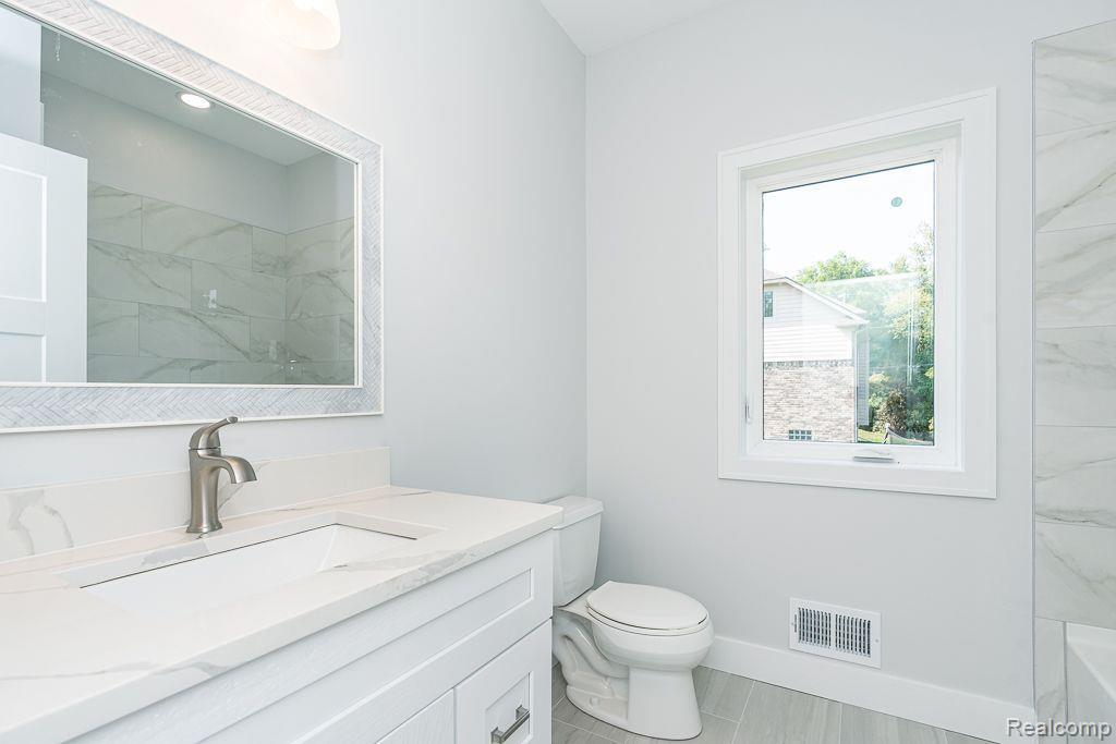 7067 24 Mile Road Utica, MI 48316 - Photo 37 of 53 Gallery Image 37