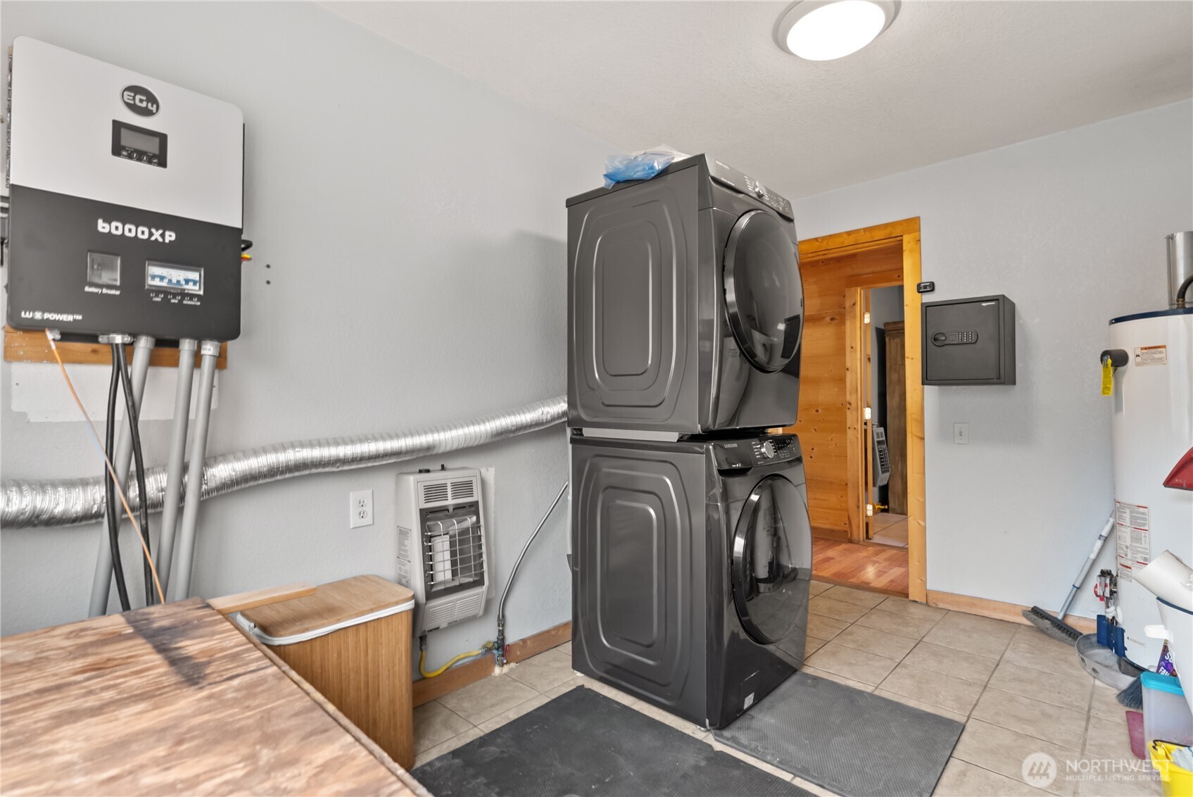 56 Ruby Two Moons Road Tonasket, WA 98855 - Photo 24 of 40 a view of walk in closet with clothes and shoes