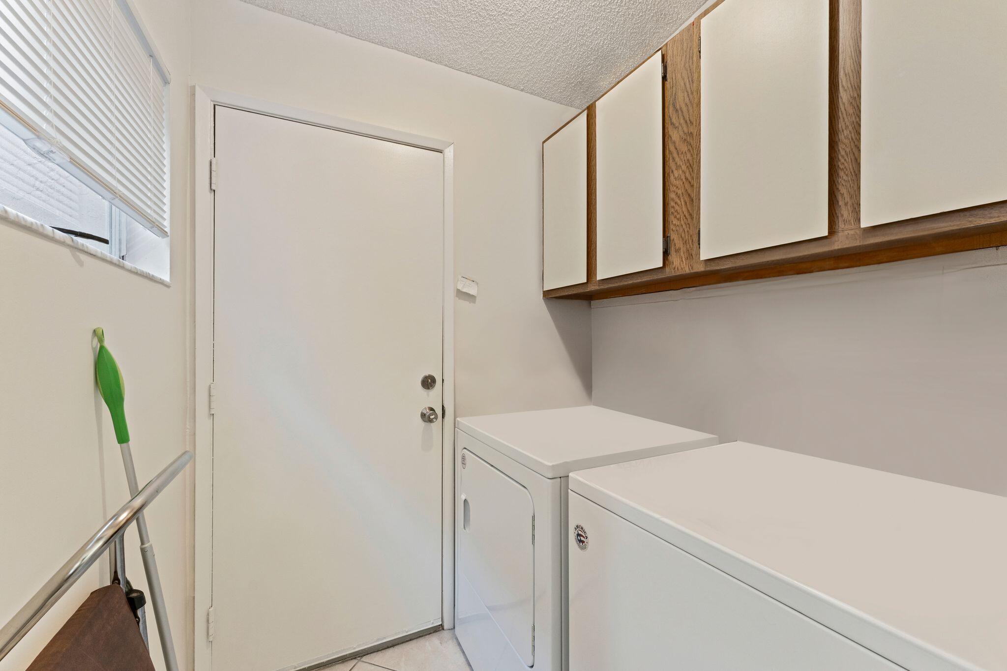 8236 Summerbreeze Lane Boca Raton, FL 33496 - Photo 18 of 23 mls_8236 Summerbreeze Lane 34