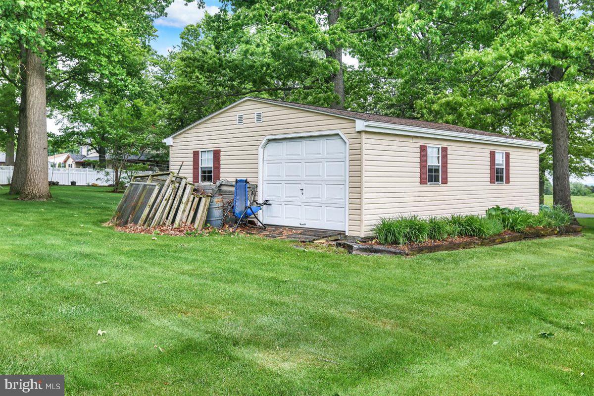 3671 White Oak Road Paradise, PA 17562 - Photo 13 of 67