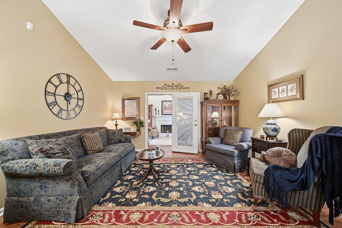 205 Garfield Lane Simpsonville, SC 29681 - Photo 6 of 32