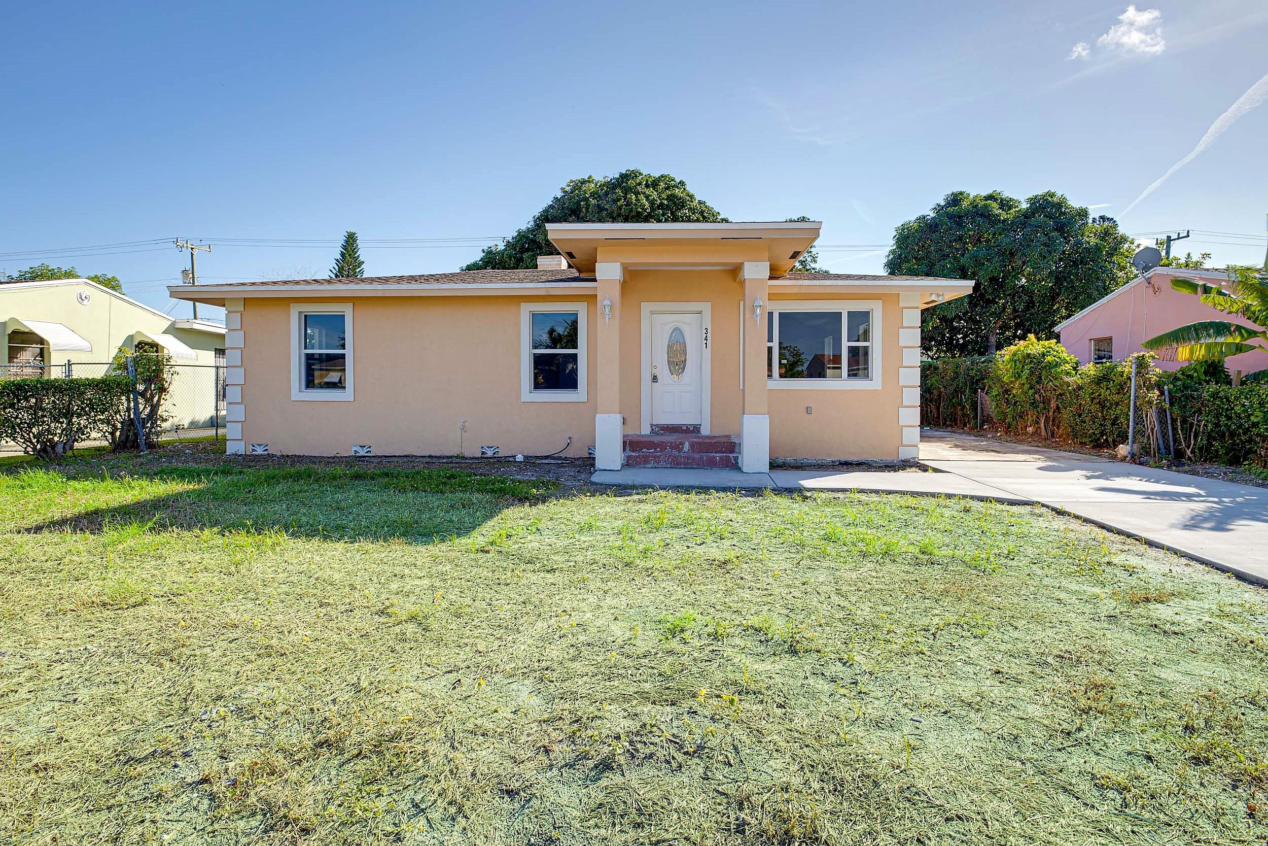 341 West 27th Street Riviera Beach, FL 33404 - Photo 1 of 38 341 W 27th St (1)