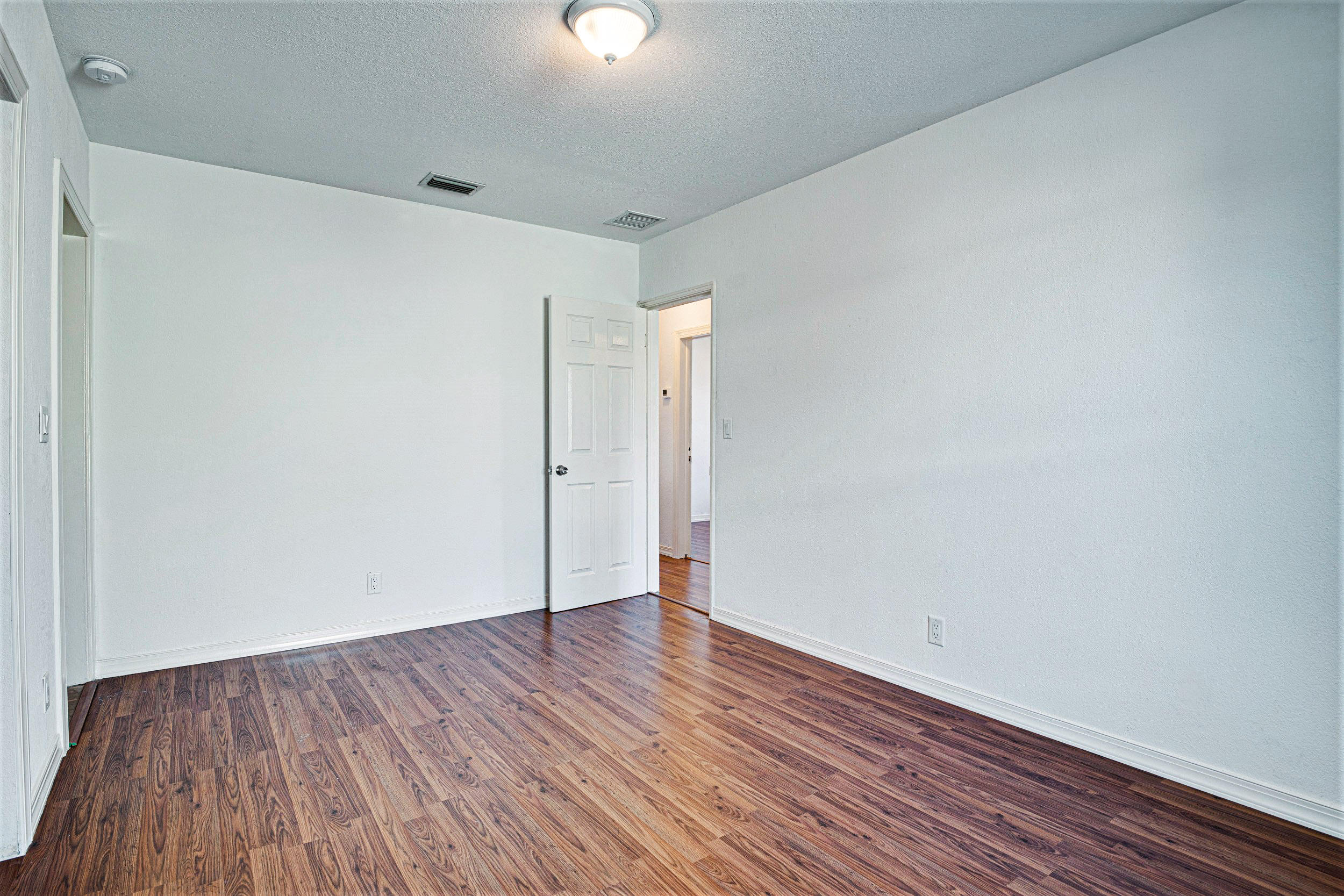 341 West 27th Street Riviera Beach, FL 33404 - Photo 18 of 38 341 W 27th St (18)