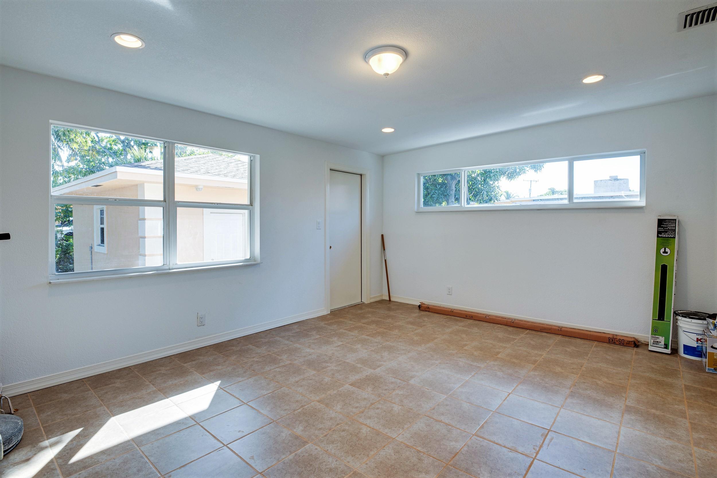 341 West 27th Street Riviera Beach, FL 33404 - Photo 22 of 38 341 W 27th St (22)