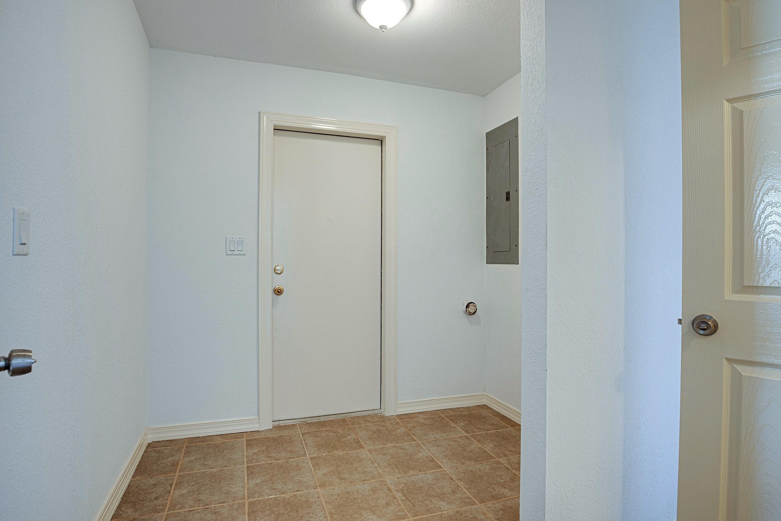 341 West 27th Street Riviera Beach, FL 33404 - Photo 26 of 38 341 W 27th St (26)