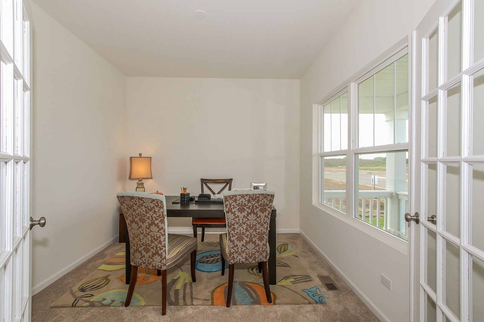 440 Radcliff Lane South Elgin, IL 60177 - Photo 4 of 31 a dining room with furniture and a window