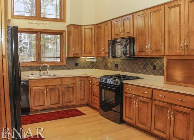 6100 East Road Clinton, IL 61727 - Photo 6 of 29