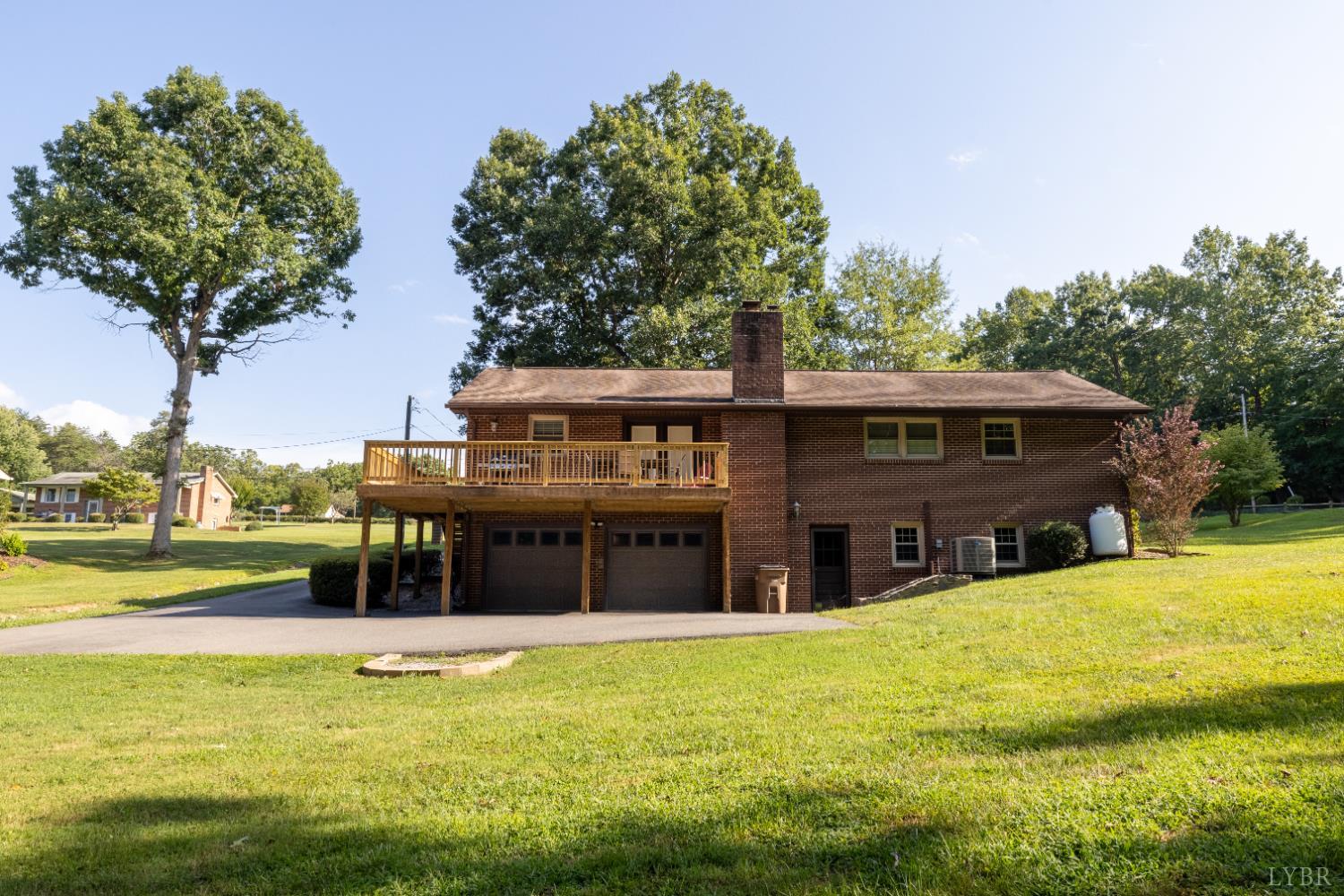 733 Spring Street Hurt, VA 24563 - Photo 4 of 51 Gallery Image 4
