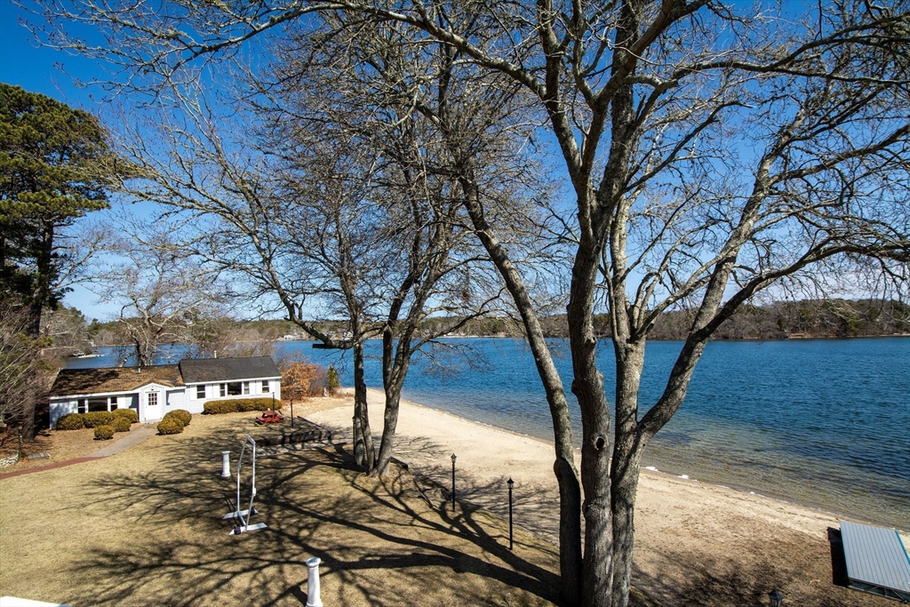 110 Valley Road Plymouth, MA 02360 - Photo 5 of 39