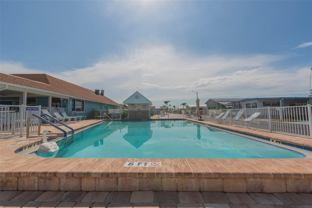 3301 Alt 19, Unit 404 Dunedin, FL 34698 - Photo 2 of 67