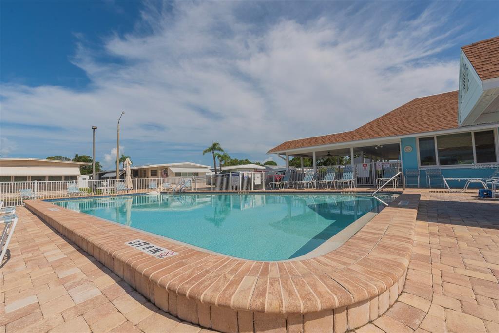 3301 Alt 19, Unit 404 Dunedin, FL 34698 - Photo 27 of 67