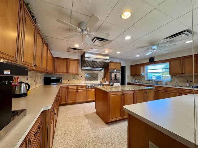 $115,000 | 3301 Alt 19, Unit 404, Dunedin, FL 34698