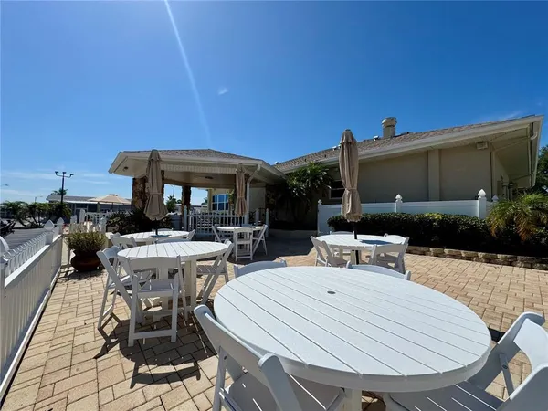 $115,000 | 3301 Alt 19, Unit 404, Dunedin, FL 34698