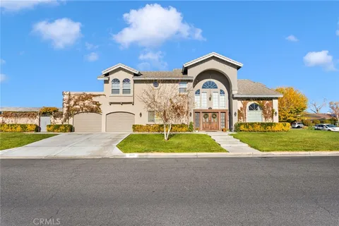 $799,000 | 18570 Niagara Drive, Victorville, CA 92395