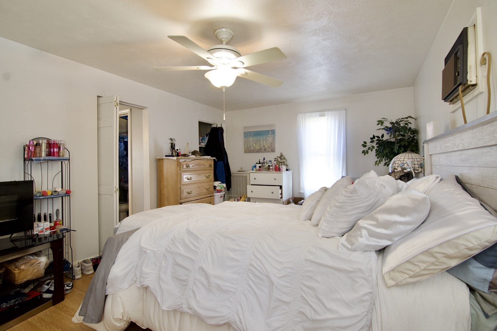38-40 Grover Street Springfield, MA 01104 - Photo 22 of 24 Gallery Image 22