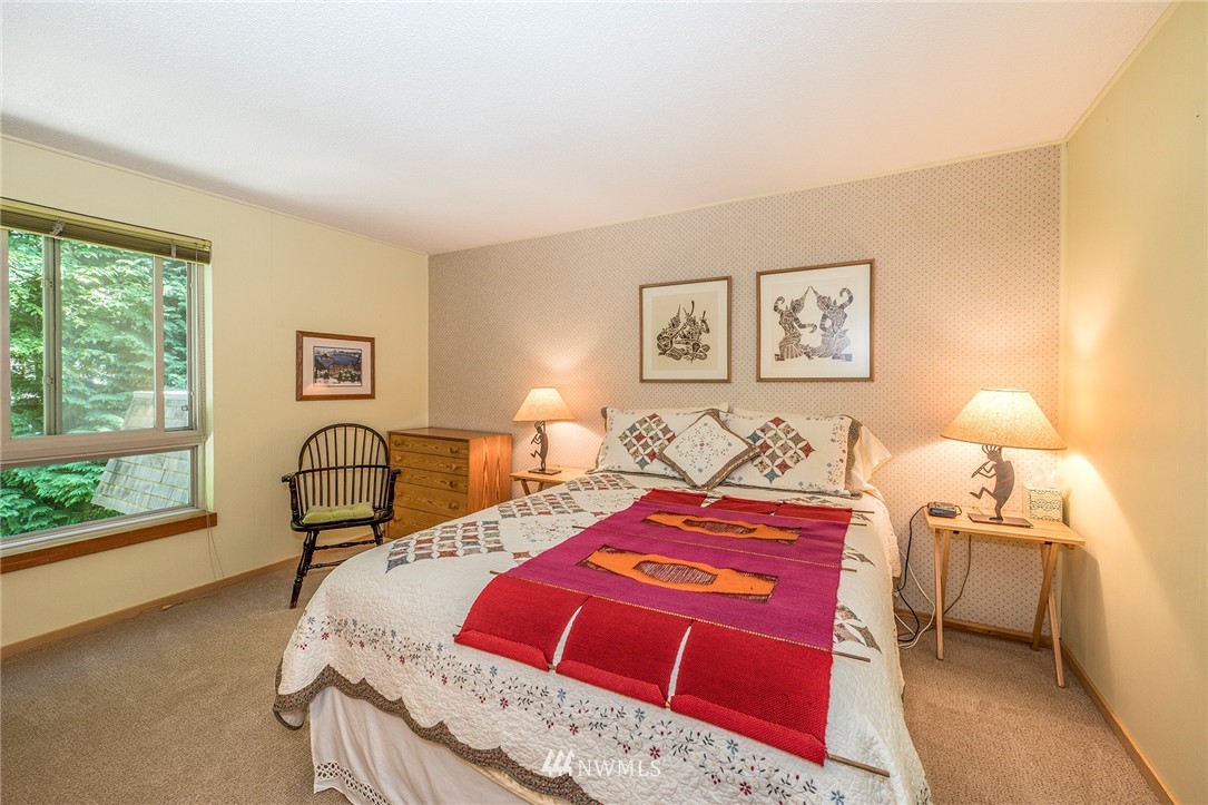 9038 Ridgeview Circle West Tacoma, WA 98466 - Photo 18 of 24 Gallery Image 18