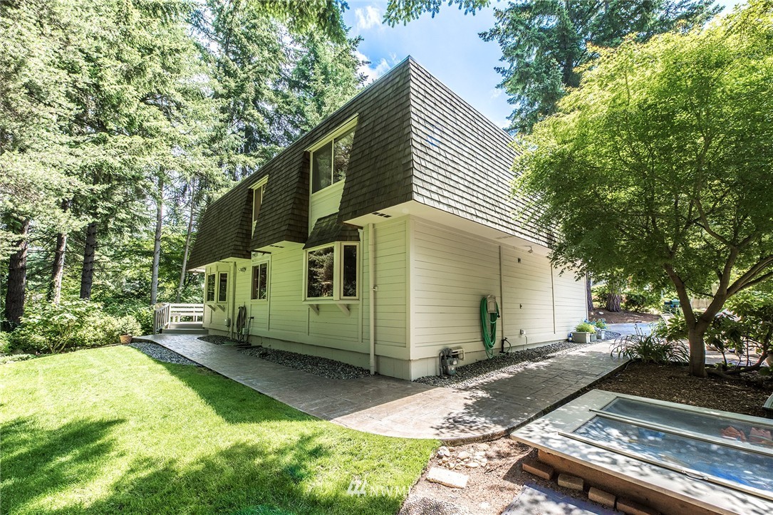 9038 Ridgeview Circle West Tacoma, WA 98466 - Photo 22 of 24 Gallery Image 22