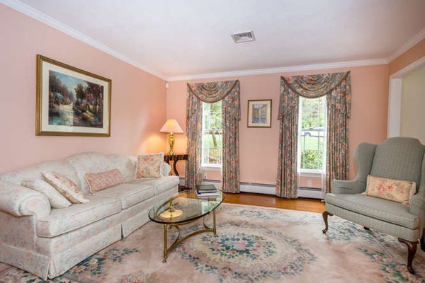 60 Spruce Lane Canton, MA 02021 - Photo 6 of 17 Gallery Image 6