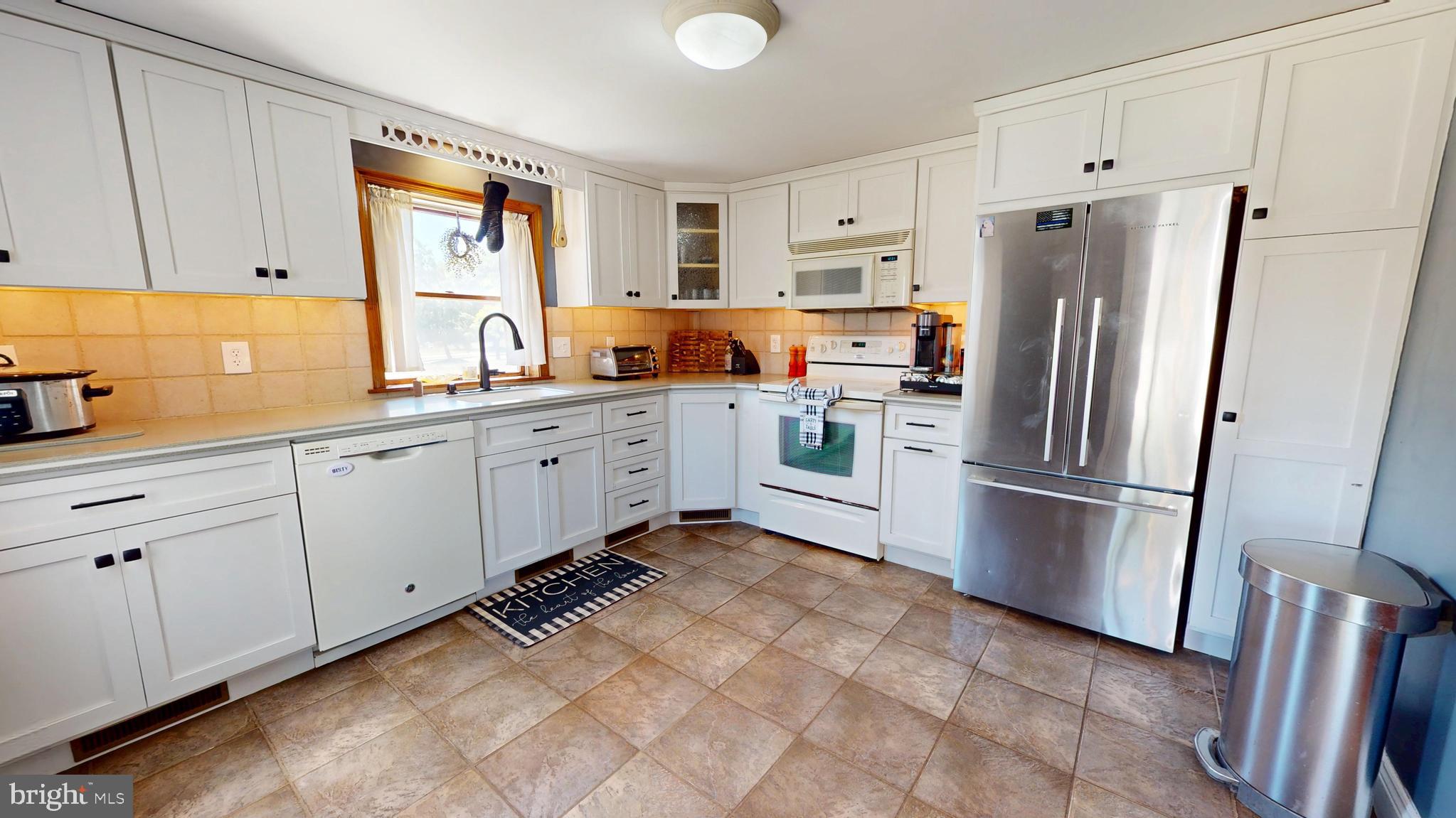 490 Smokepipe Road Souderton, PA 18964 - Photo 2 of 53