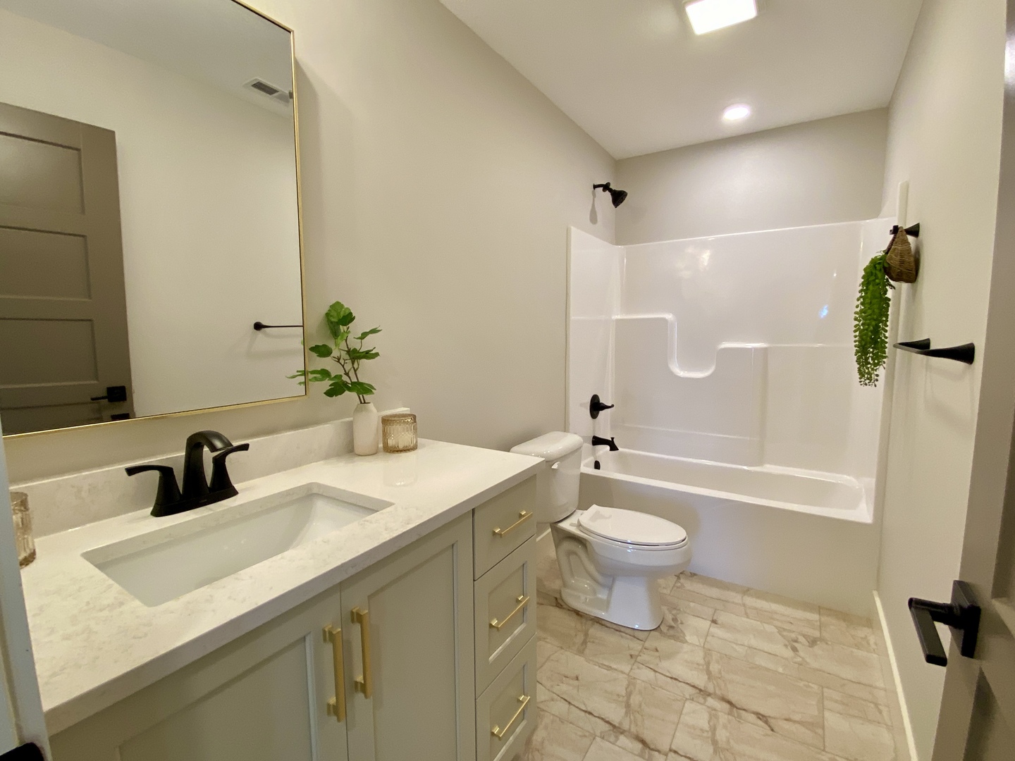 3913 Jade Drive Champaign, IL 61822 - Photo 23 of 38