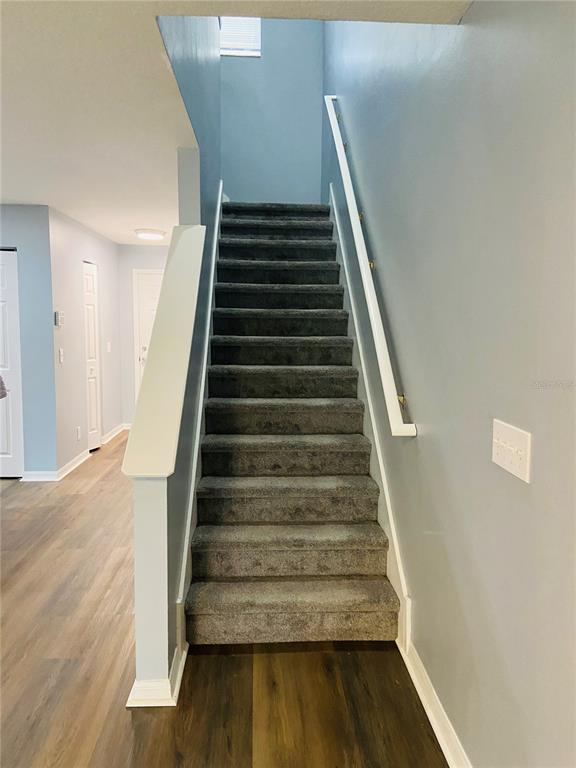 11658 Mango Ridge Boulevard Seffner, FL 33584 - Photo 8 of 20 a view of entryway