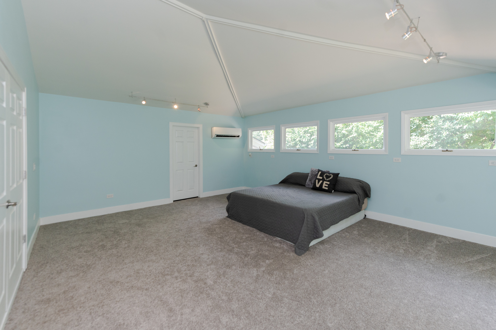 174 Trout Valley Road Trout Valley, IL 60013 - Photo 15 of 26