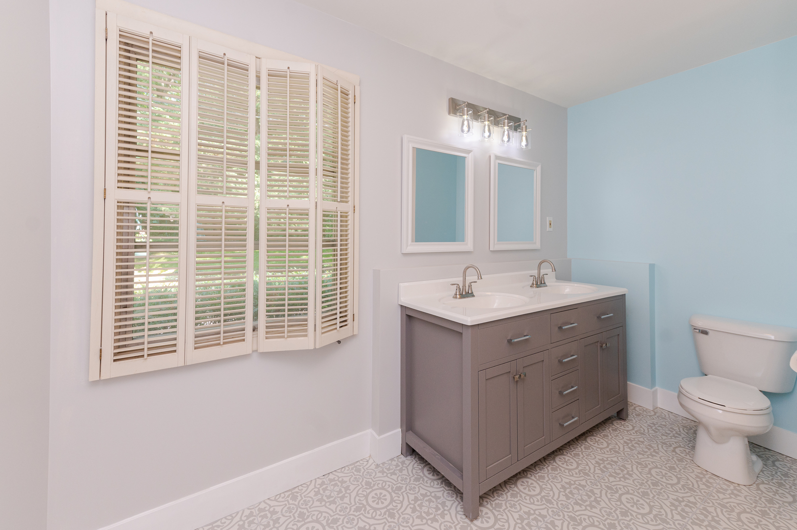 174 Trout Valley Road Trout Valley, IL 60013 - Photo 16 of 26