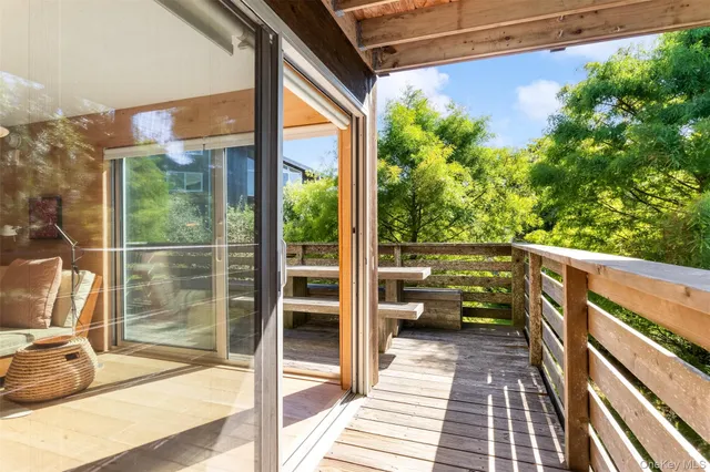 $525,000 | 142 Atlantic Walk, Unit C142, Ocean Beach, NY 11782