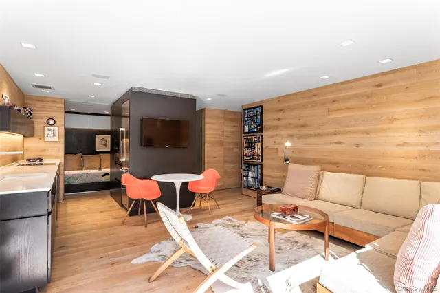 $525,000 | 142 Atlantic Walk, Unit C142, Ocean Beach, NY 11782