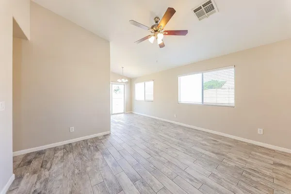 $2,080 | 21610 North 29th Drive, Phoenix, AZ 85027