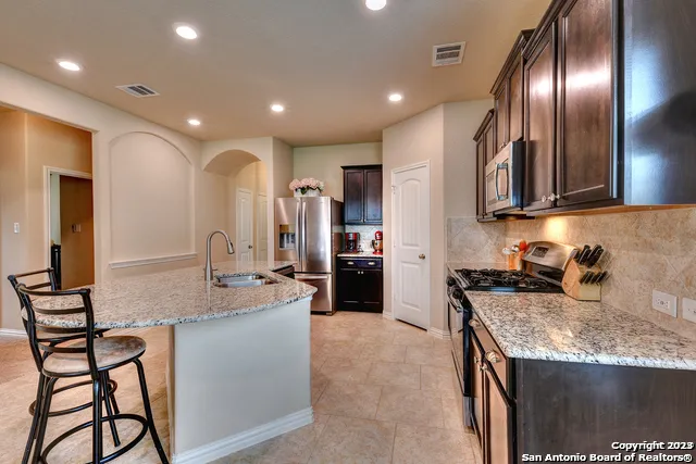 $1,725 | 13825 Bellows Path, San Antonio, TX 78253