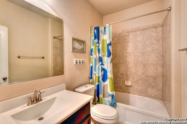 $1,725 | 13825 Bellows Path, San Antonio, TX 78253