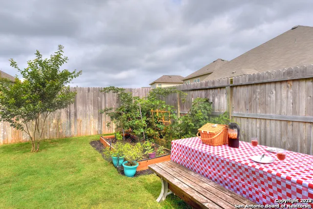 $1,725 | 13825 Bellows Path, San Antonio, TX 78253