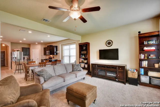 $1,725 | 13825 Bellows Path, San Antonio, TX 78253