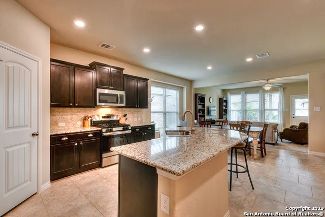 $1,725 | 13825 Bellows Path, San Antonio, TX 78253