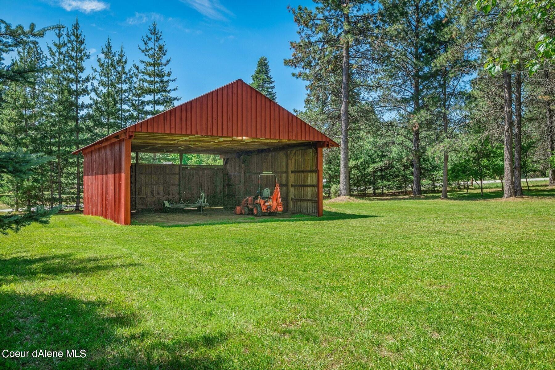 30 x 42 Wood Sided Pole Barn
