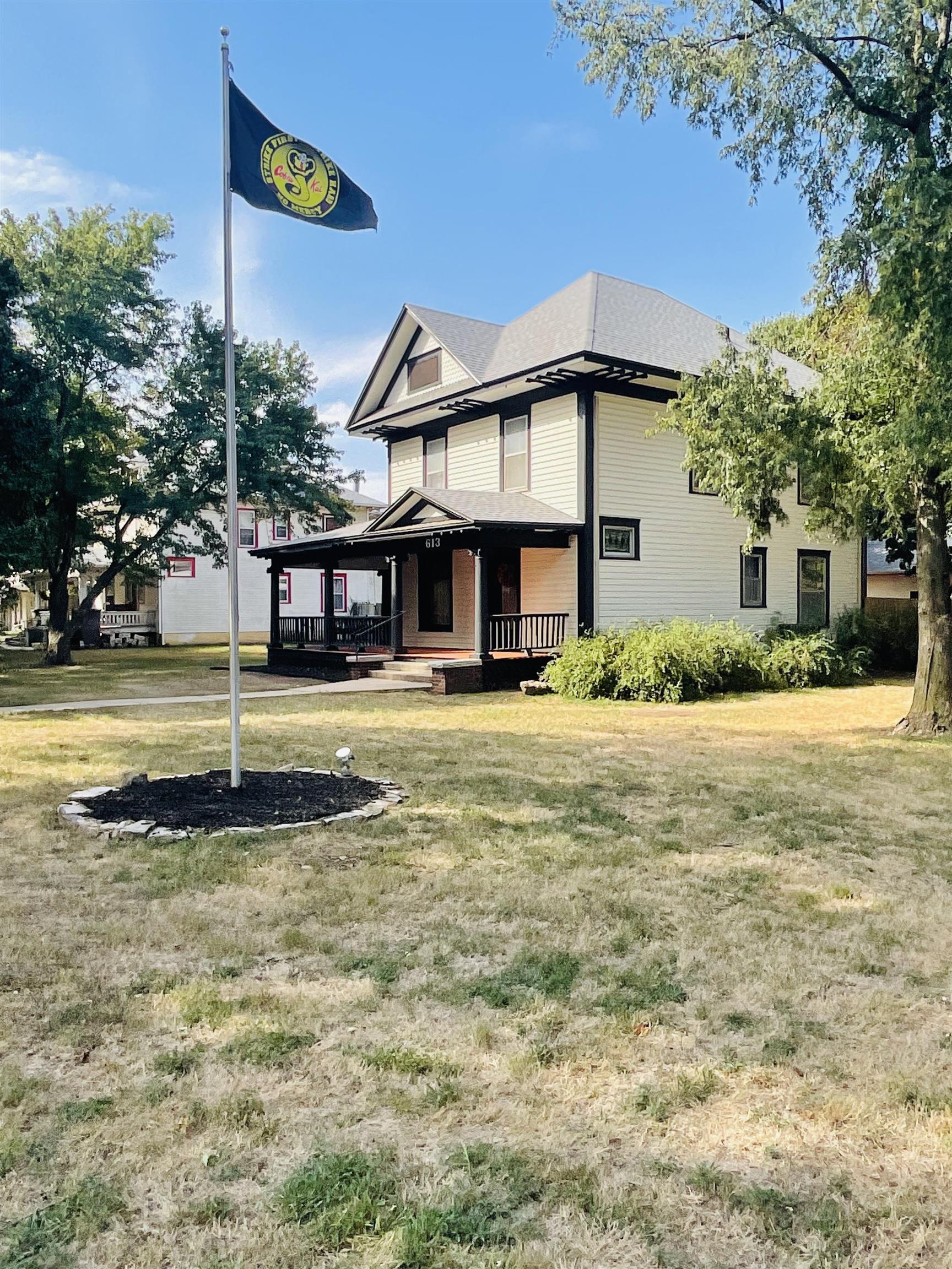 613 North Franklin Avenue Sedgwick, KS 67135 - Photo 2 of 33