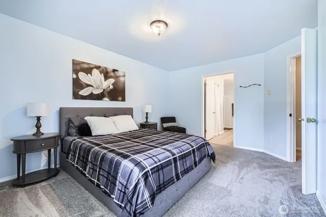 $339,900 | 9210 Market Place, Unit F202, Lake Stevens, WA 98258